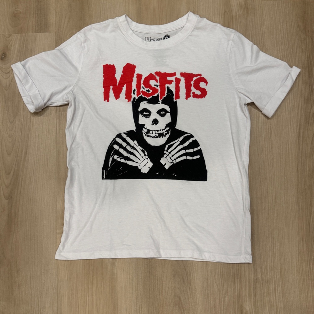 Men’s XS white misfits tshirt